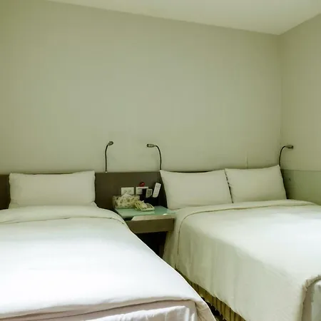 Shihlin 13House Hotel